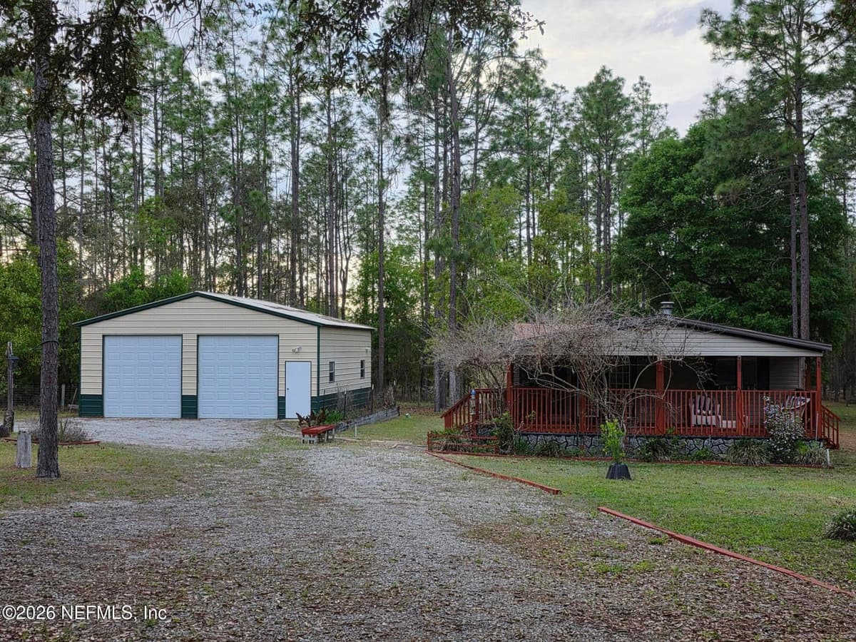 110 HILL TOP Loop, Hawthorne, FL 32640 2