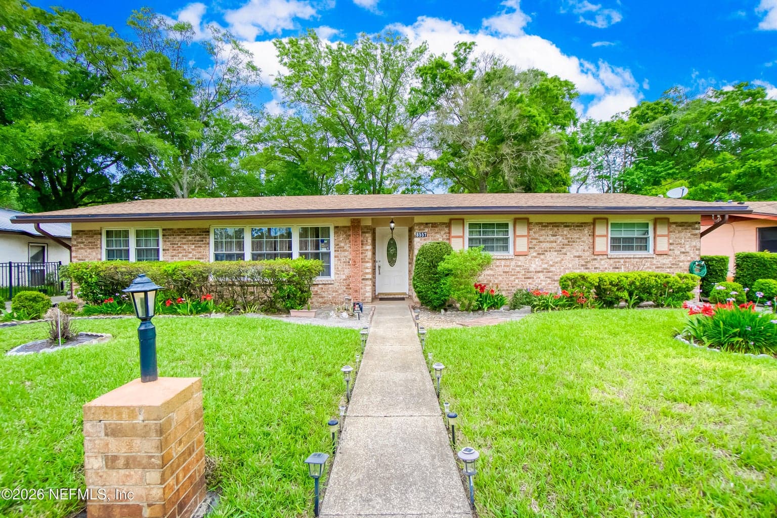 8557 VERMANTH Road, Jacksonville, FL 32211