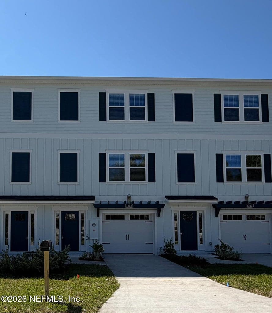 1308 1ST Avenue N, Jacksonville Beach, FL 32250, Jacksonville Beach, FL - photo 1