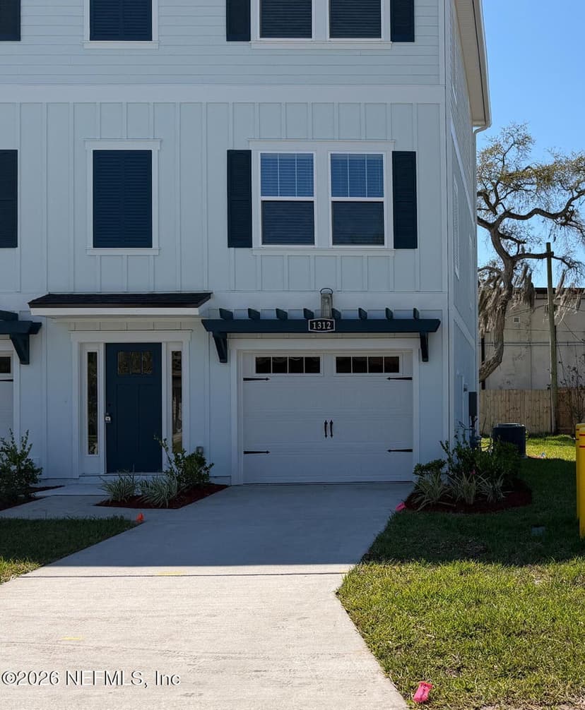 1312 1ST Avenue N, Jacksonville Beach, FL 32250