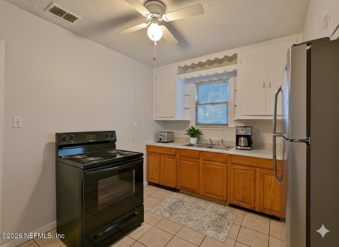 5454 TIMUQUANA Road, Jacksonville, FL 32210 2