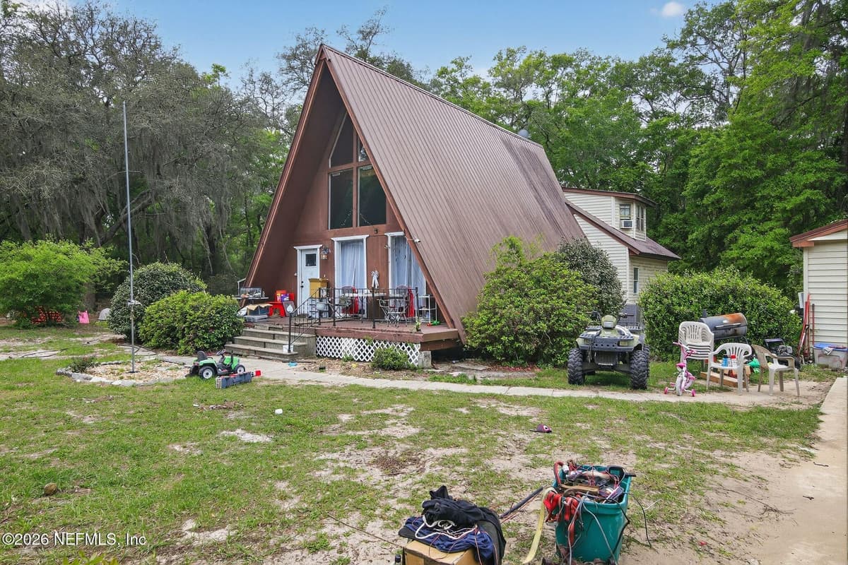 509 KENNEDY Avenue, Interlachen, FL 32148 2