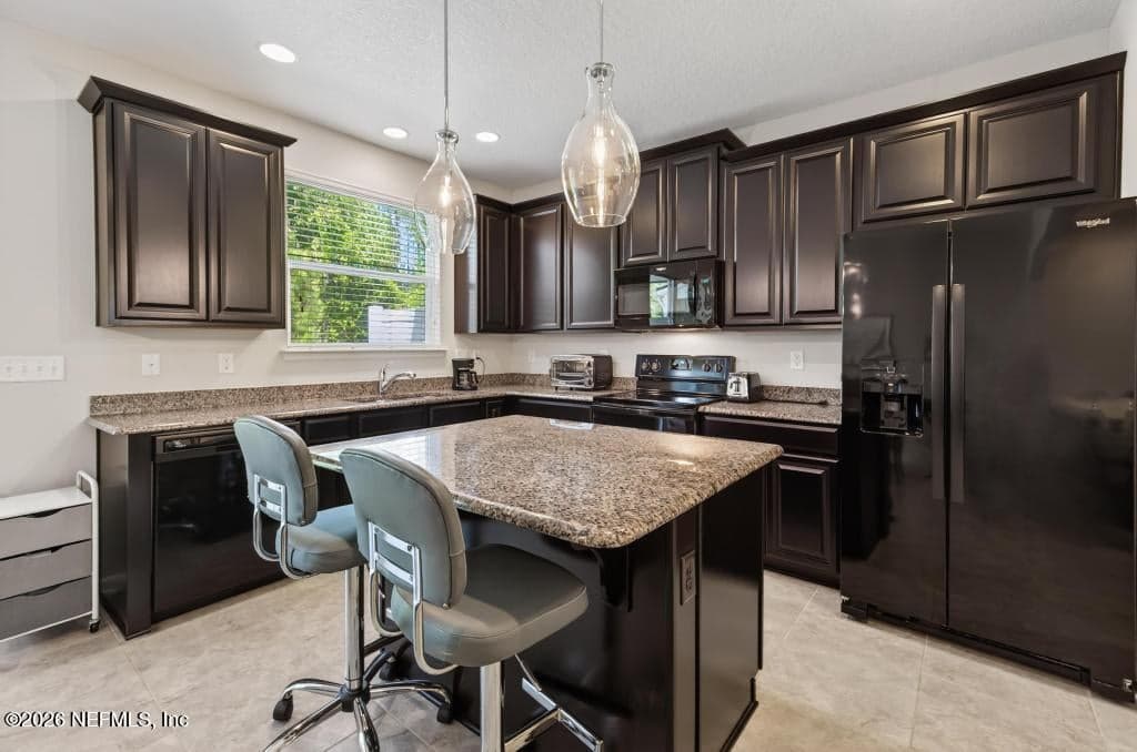 381 RICHMOND Drive, St. Johns, FL 32259 3