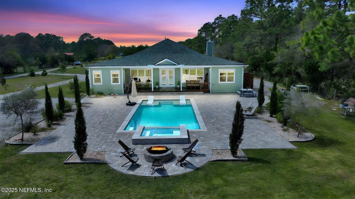 13045 SAWPIT Road, Jacksonville, FL 32226 2