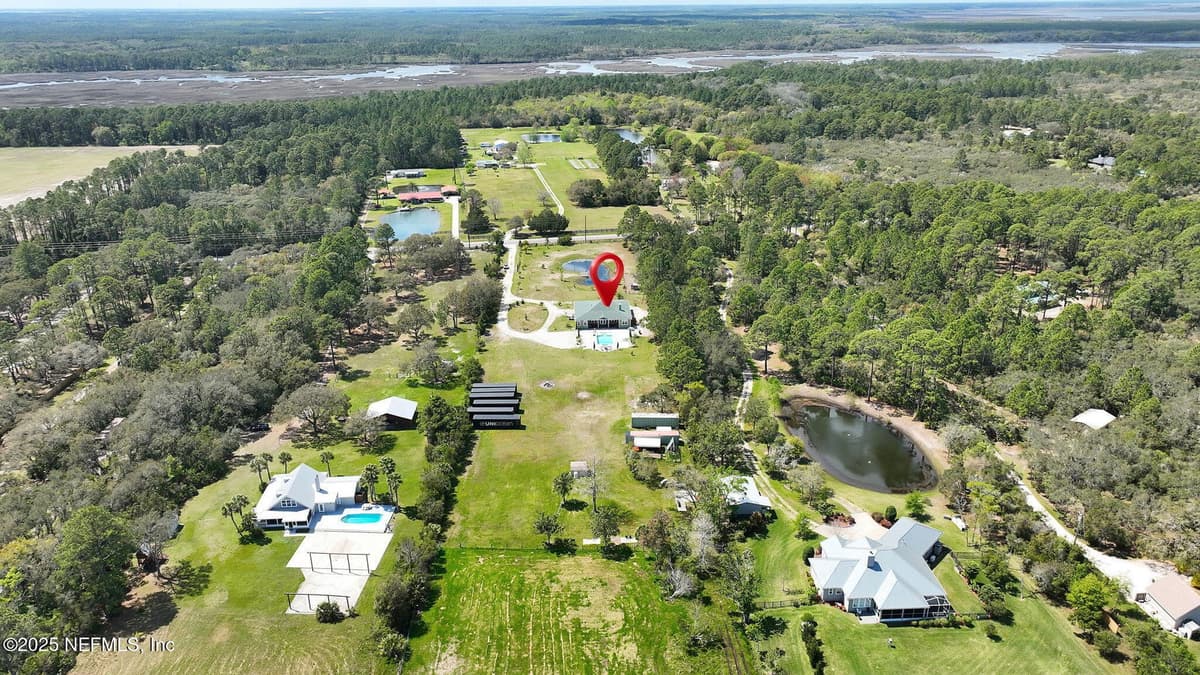 13045 SAWPIT Road, Jacksonville, FL 32226 3