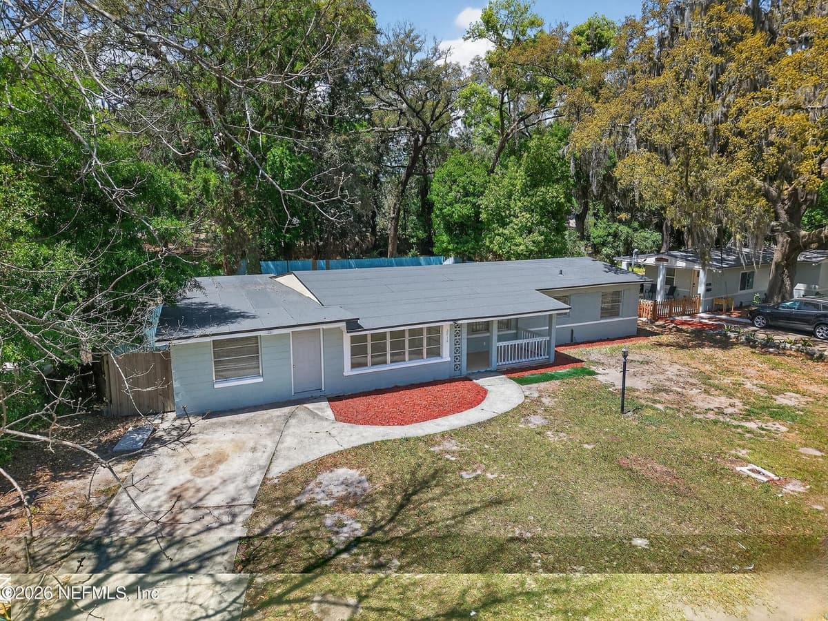 2016 CATLIN Drive, Jacksonville, FL 32211 3