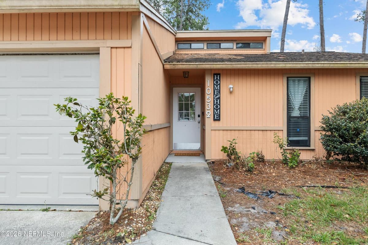 10532 ARROWHEAD Court, Jacksonville, FL 32257 3