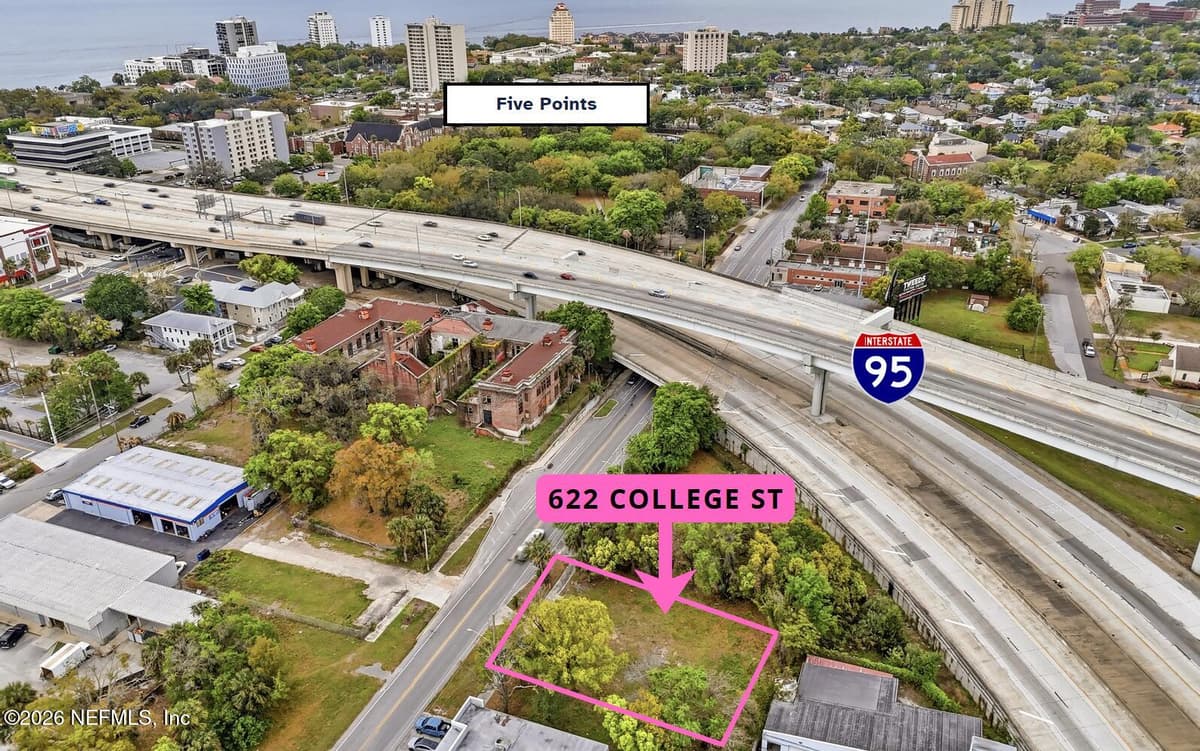 622 COLLEGE Street, Jacksonville, FL 32204 3