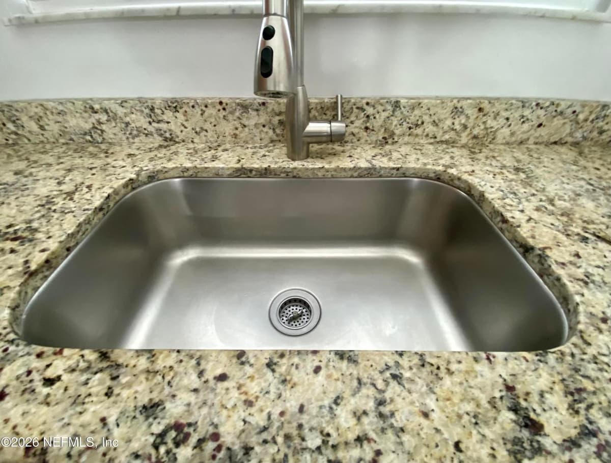 9252 SAN JOSE Boulevard 4002, Jacksonville, FL 32257 3