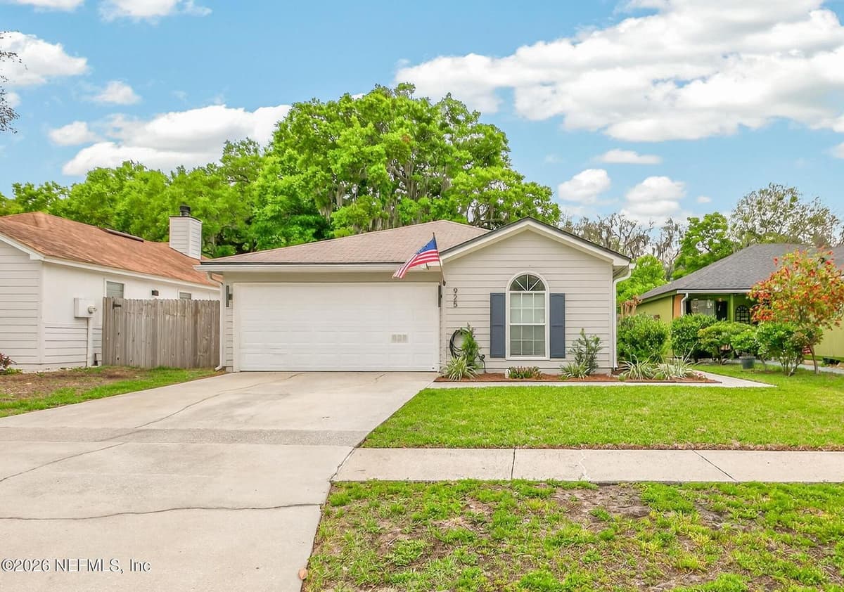 925 MAJESTIC CYPRESS Drive N, Jacksonville, FL 32233, Jacksonville, FL - photo 2