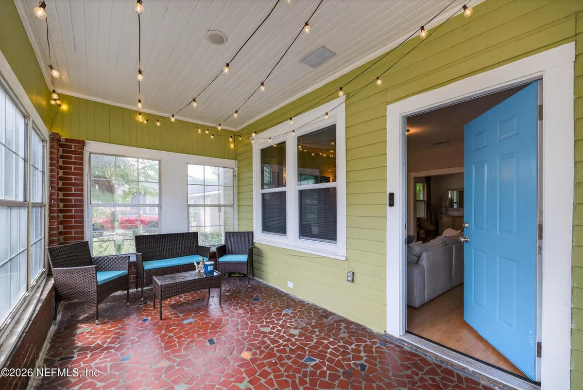 313 W 18TH Street, Jacksonville, FL 32206 3