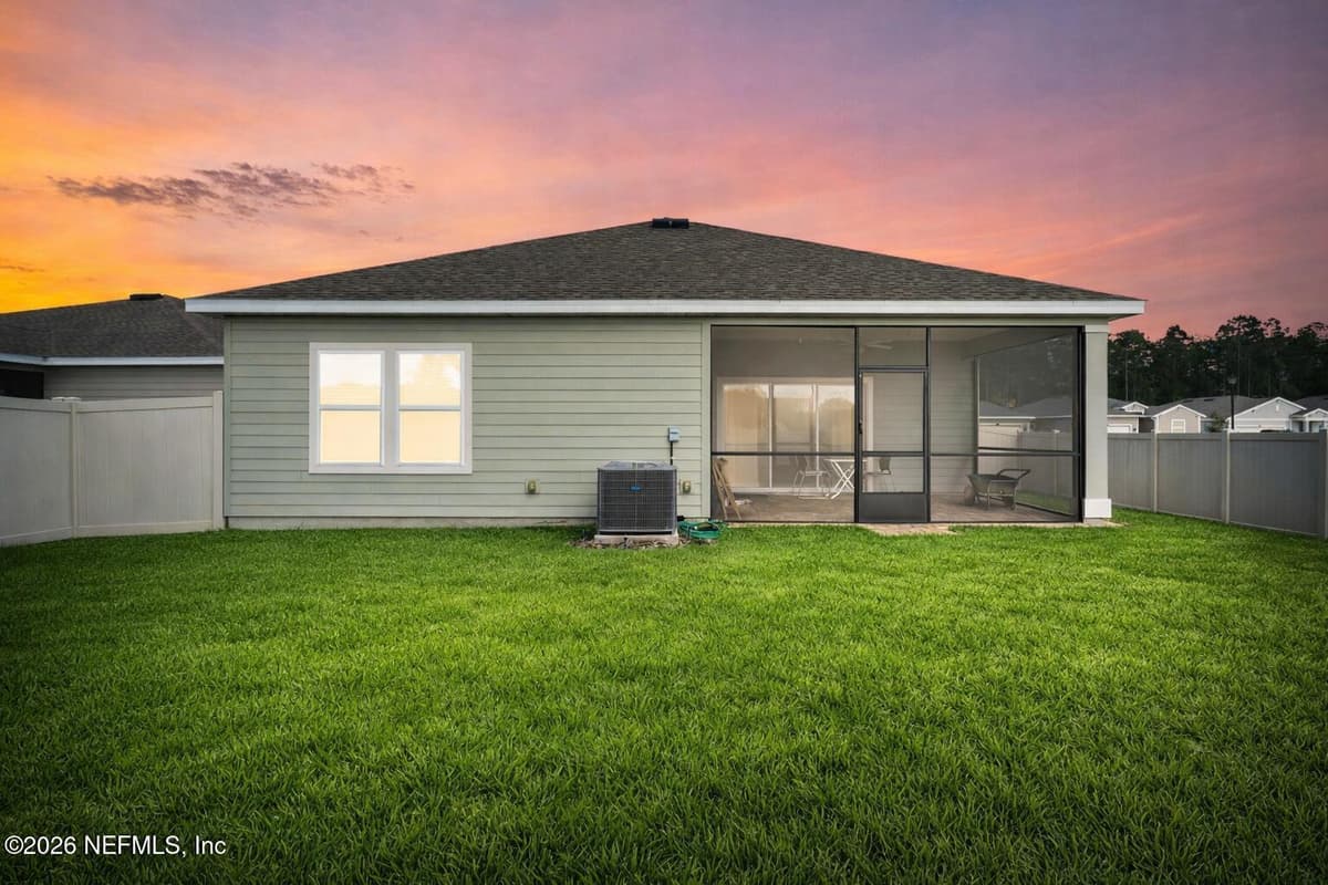 7302 JEMMAH Lane, Jacksonville, FL 32222 2