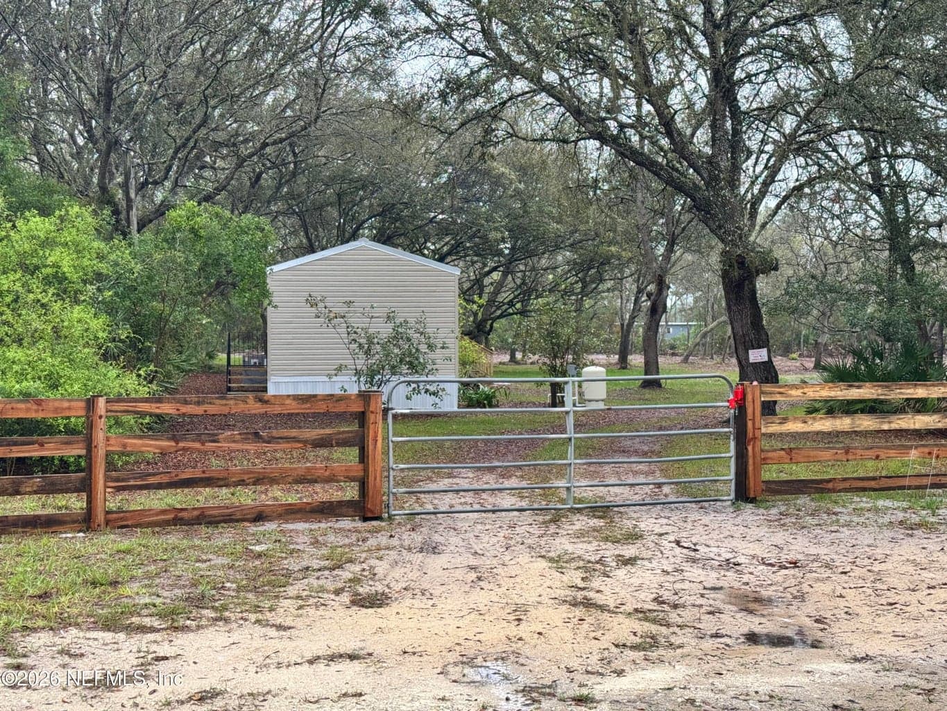 228 BROWNS HAMMOCK Road, Crescent City, FL 32112