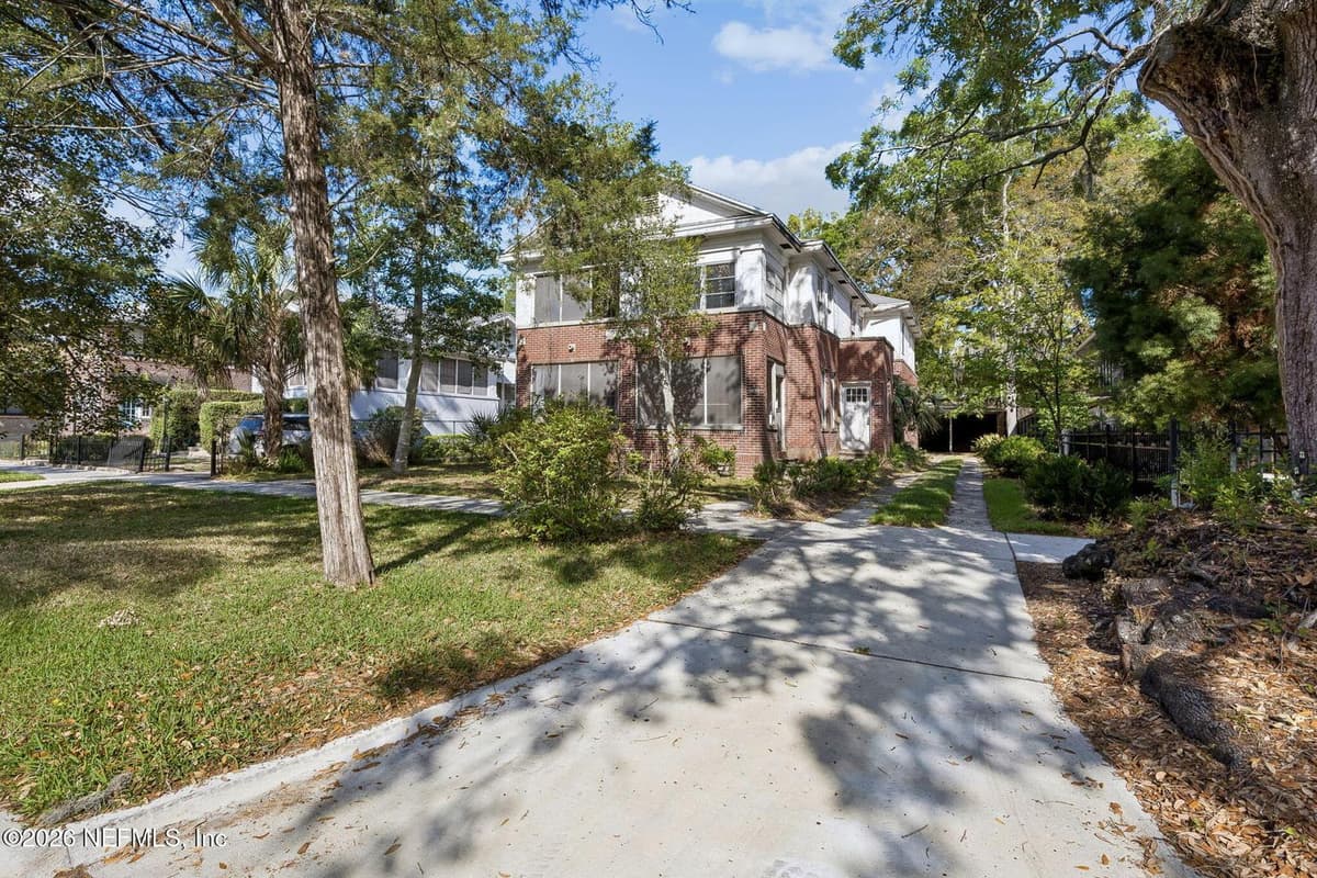 2783 OAK Street, Jacksonville, FL 32205 3