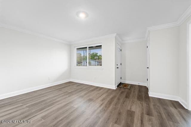 9554 SPOTTSWOOD Road W, Jacksonville, FL 32208 3