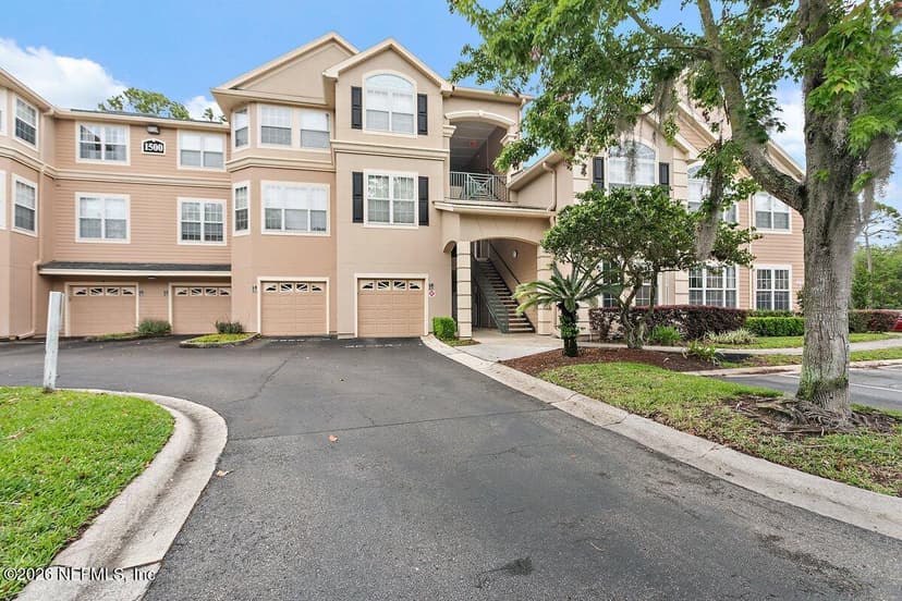 13810 SUTTON PARK Drive 1511, Jacksonville, FL 32224