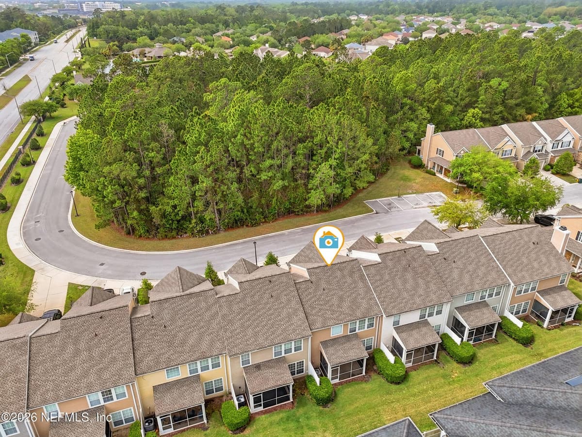 4008 LIONHEART Drive, Jacksonville, FL 32216 2