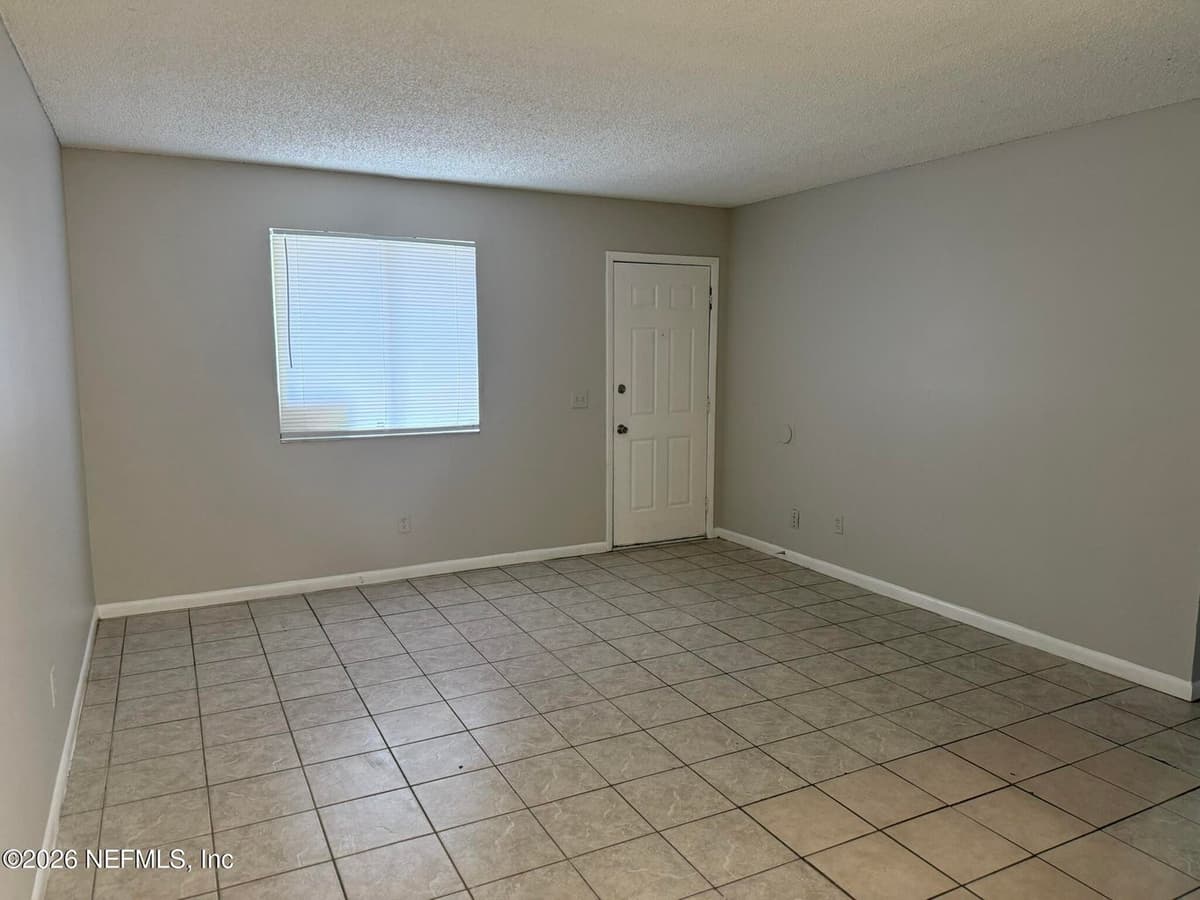 5120 WESTCHASE Court, Jacksonville, FL 32210 2