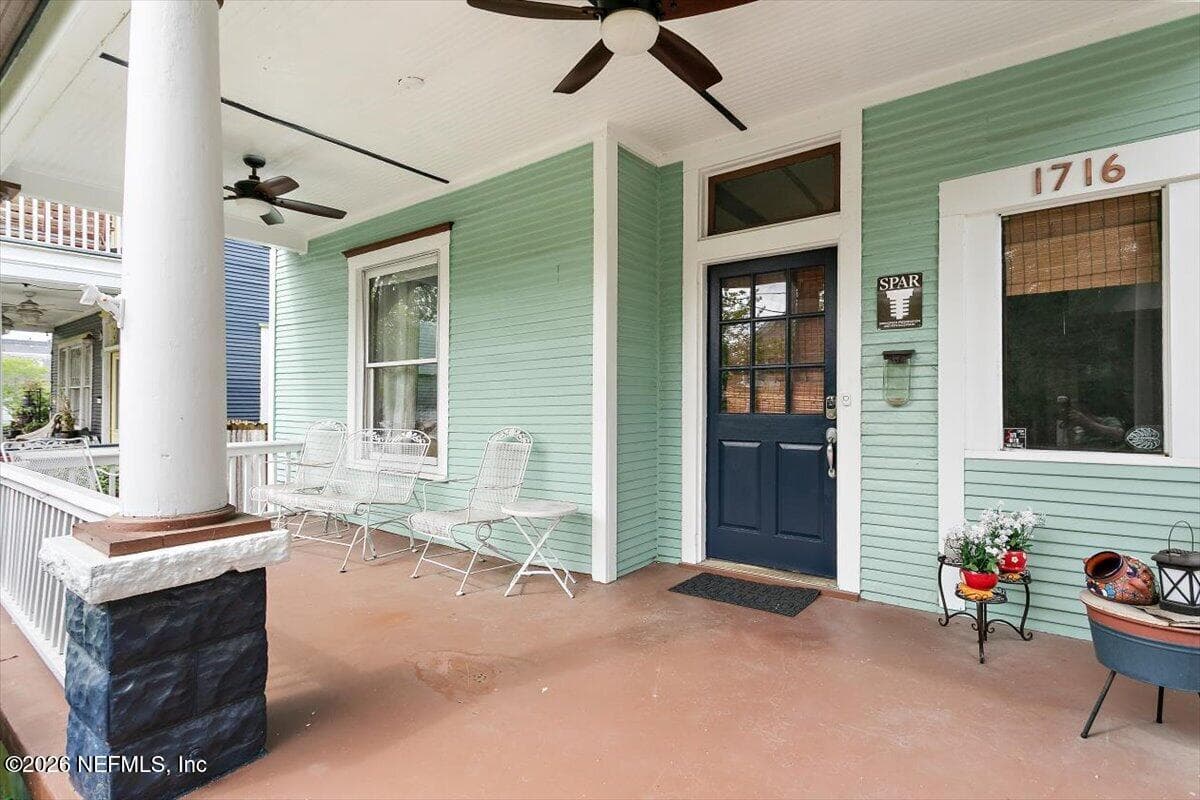 1716 N MARKET Street, Jacksonville, FL 32206 3