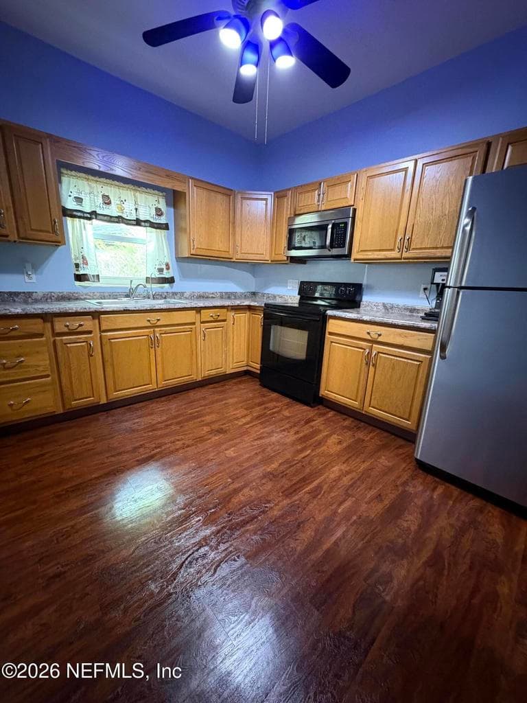 6044 SABRE Drive, Jacksonville, FL 32244 3