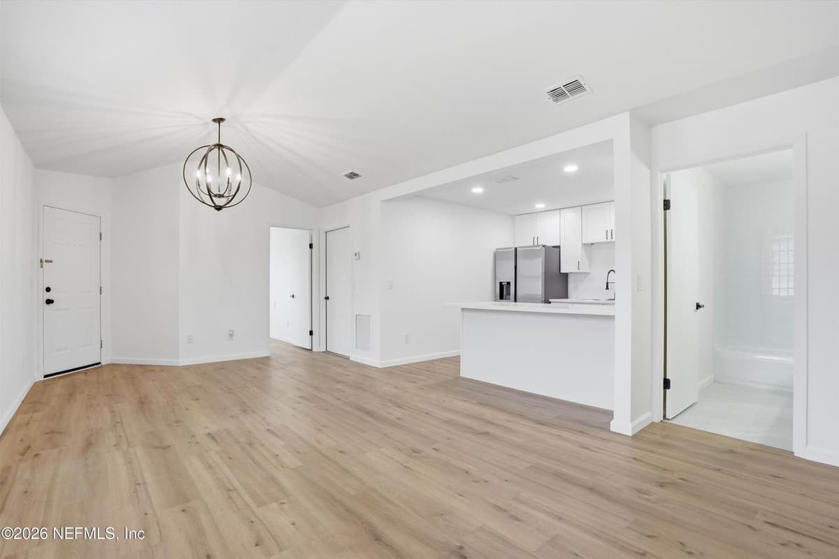 765 TREKKER Street, Jacksonville, FL 32216 3