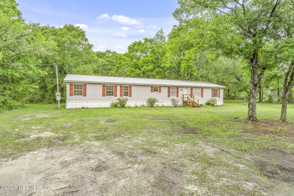 9715 MCMAHON Avenue, Hastings, FL 32145 3