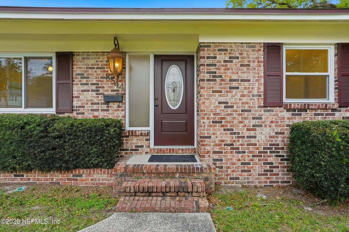 8544 SANCHEZ Road, Jacksonville, FL 32217 2