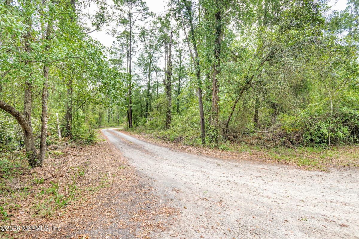 10543 OAK HILL Road, Glen St. Mary, FL 32040 3