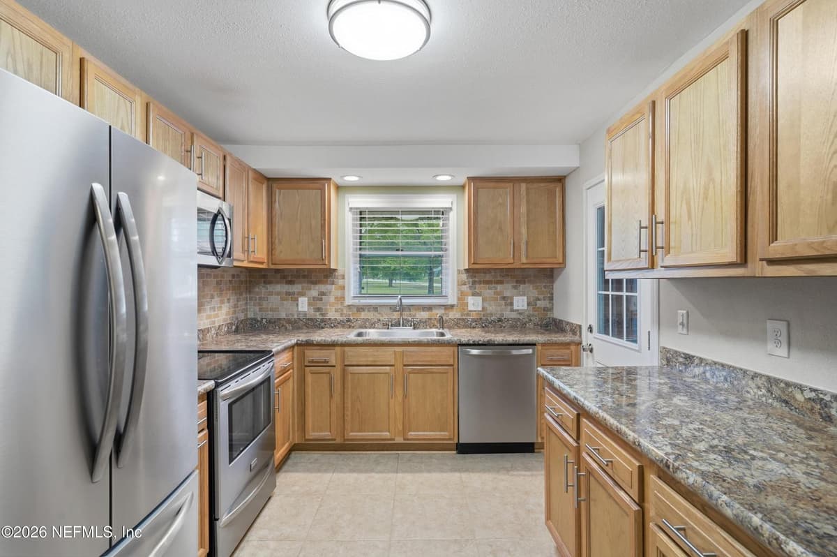 8206 CONCORD Boulevard W, Jacksonville, FL 32208 2
