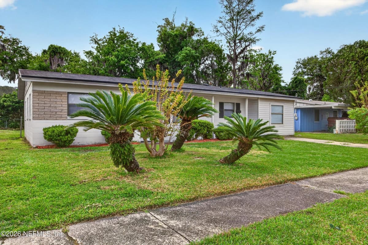 2839 LORAN Drive N, Jacksonville, FL 32216 2