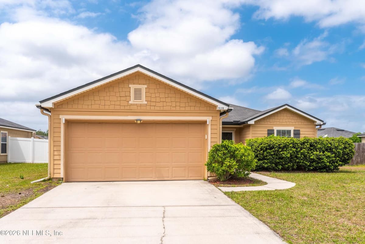 15319 BAREBACK Drive, Jacksonville, FL 32234 2