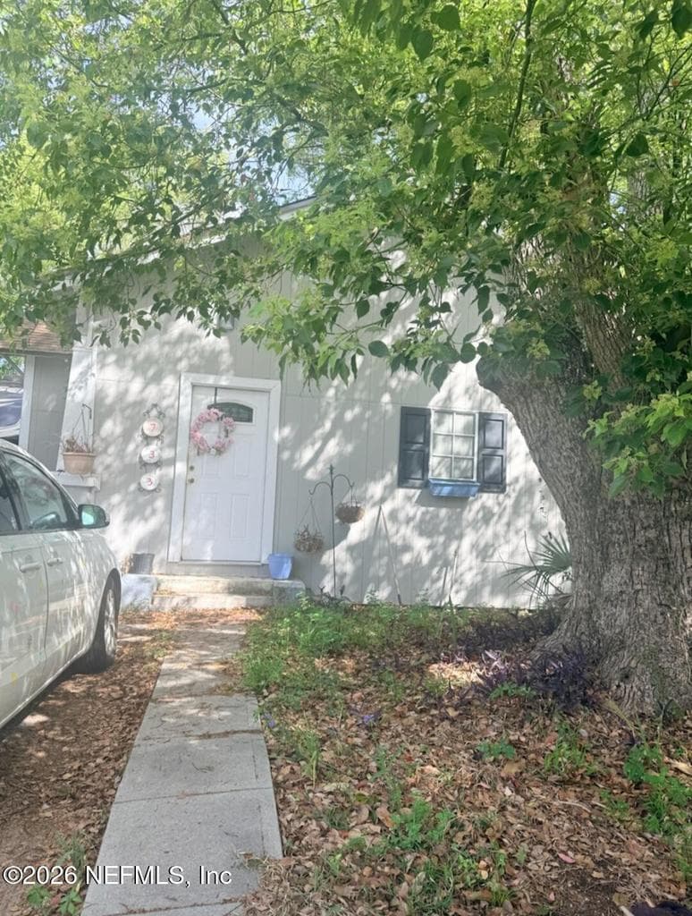 733 ESCAMBIA Street, Jacksonville, FL 32208 2