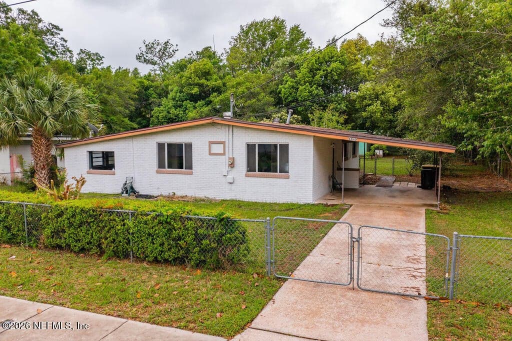 6840 LONDON BRIDGE Lane, Jacksonville, FL 32210 3