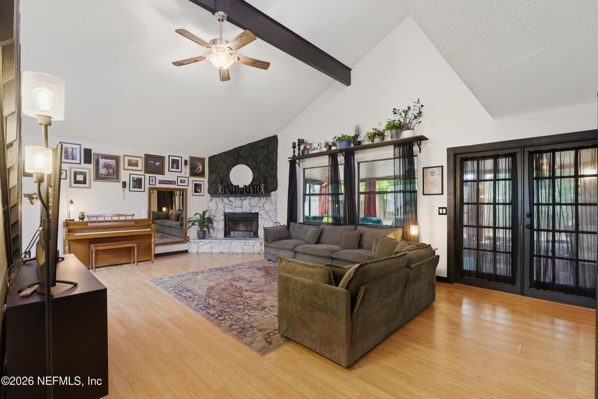 617 THOMAS MCKEEN, Orange Park, FL 32073 2