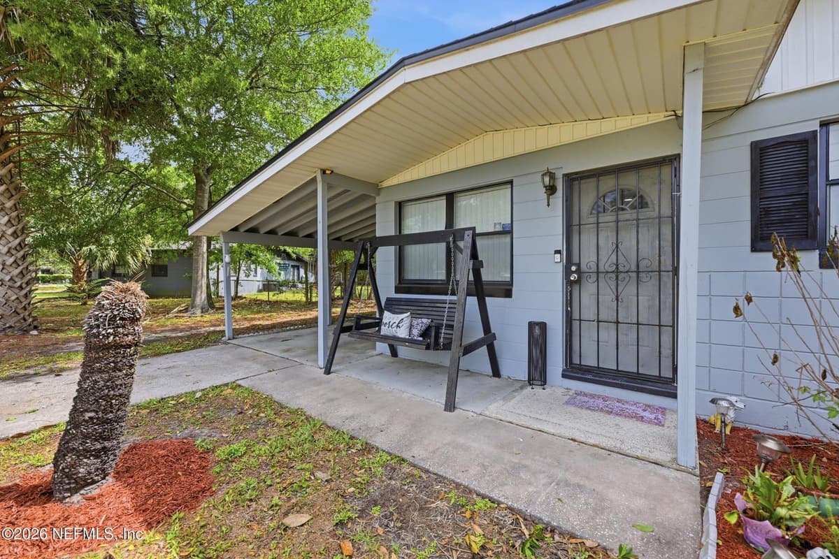 4819 DAUGHTRY Boulevard E, Jacksonville, FL 32210 3