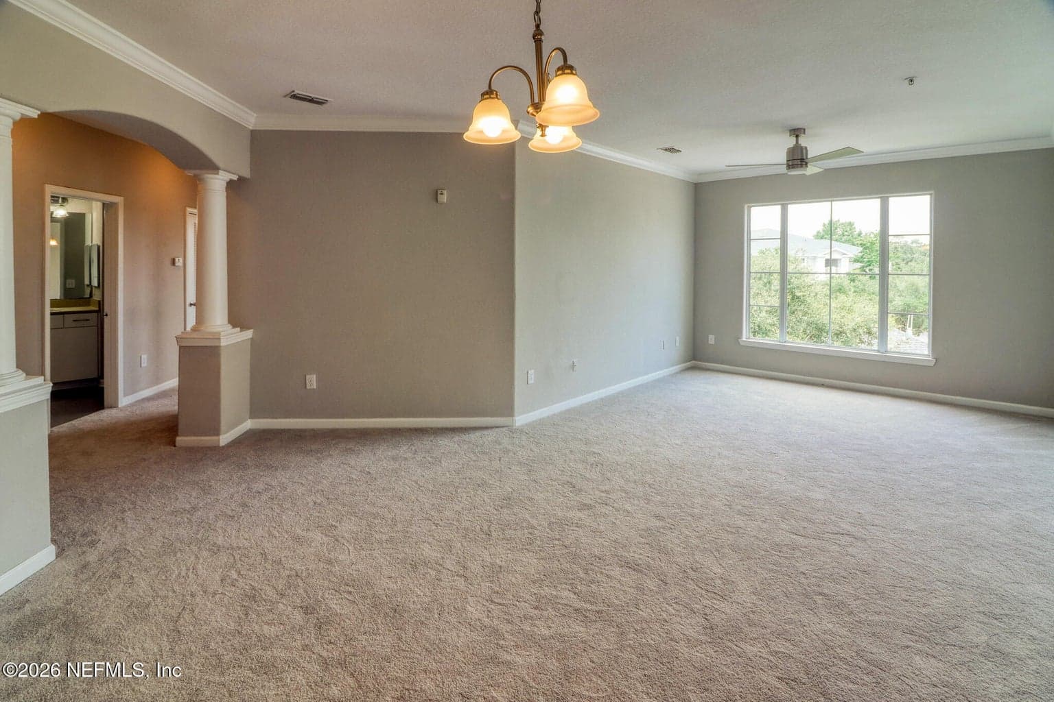 8290 GATE Parkway W 1115, Jacksonville, FL 32216
