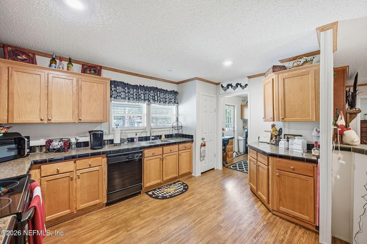 115 VERMONT Avenue, Crescent City, FL 32112 3