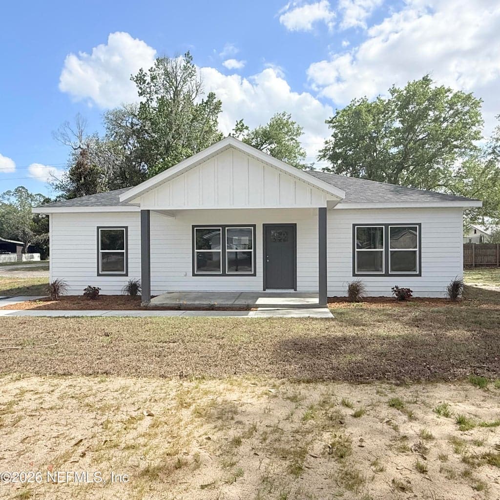 220 SW 3RD, Lake Butler, FL 32054