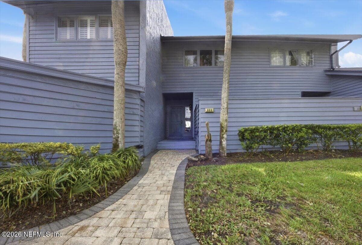 330 QUAIL POINTE Drive, Ponte Vedra Beach, FL 32082 2