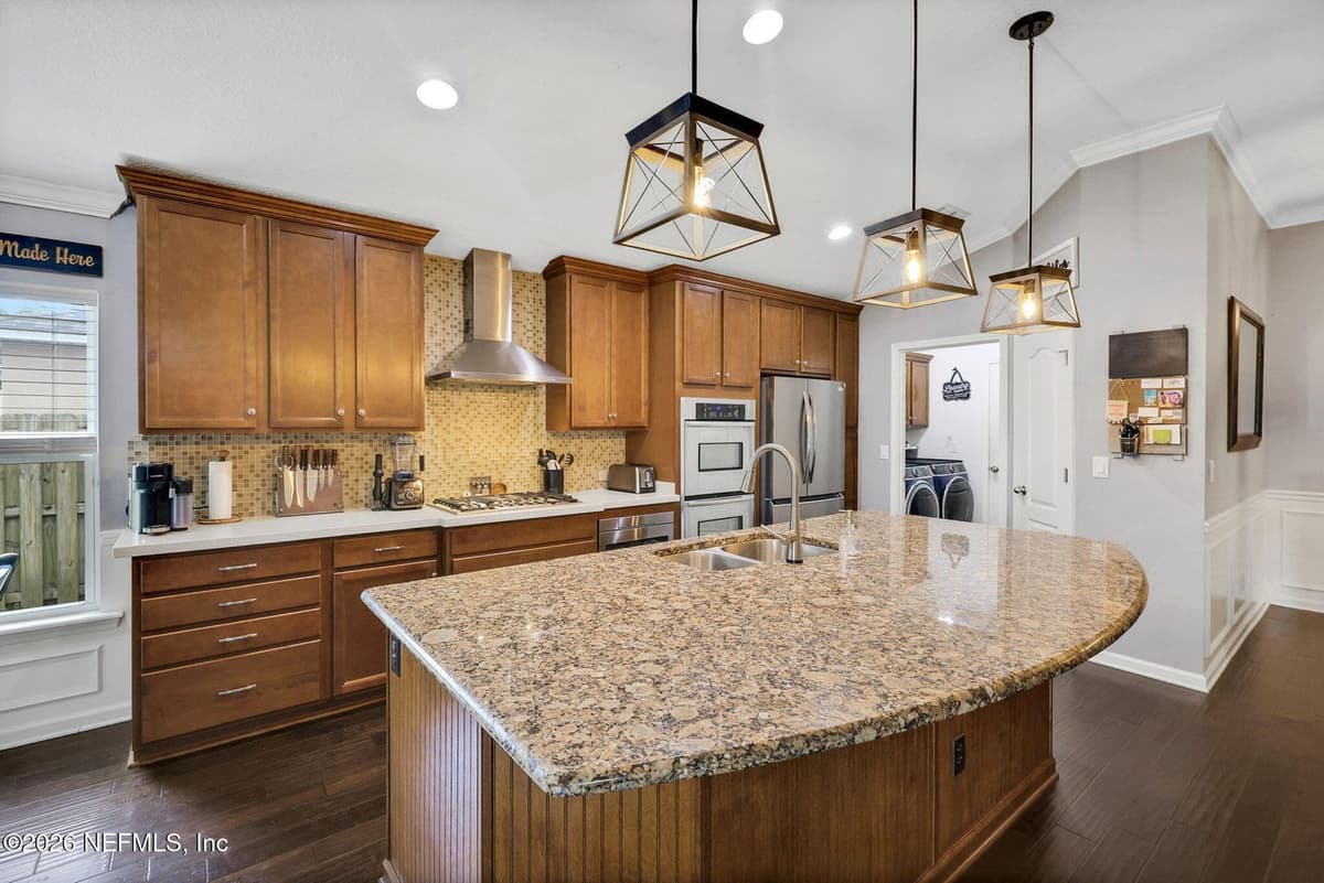 1521 LANTERN LIGHT Trail, Middleburg, FL 32068 3