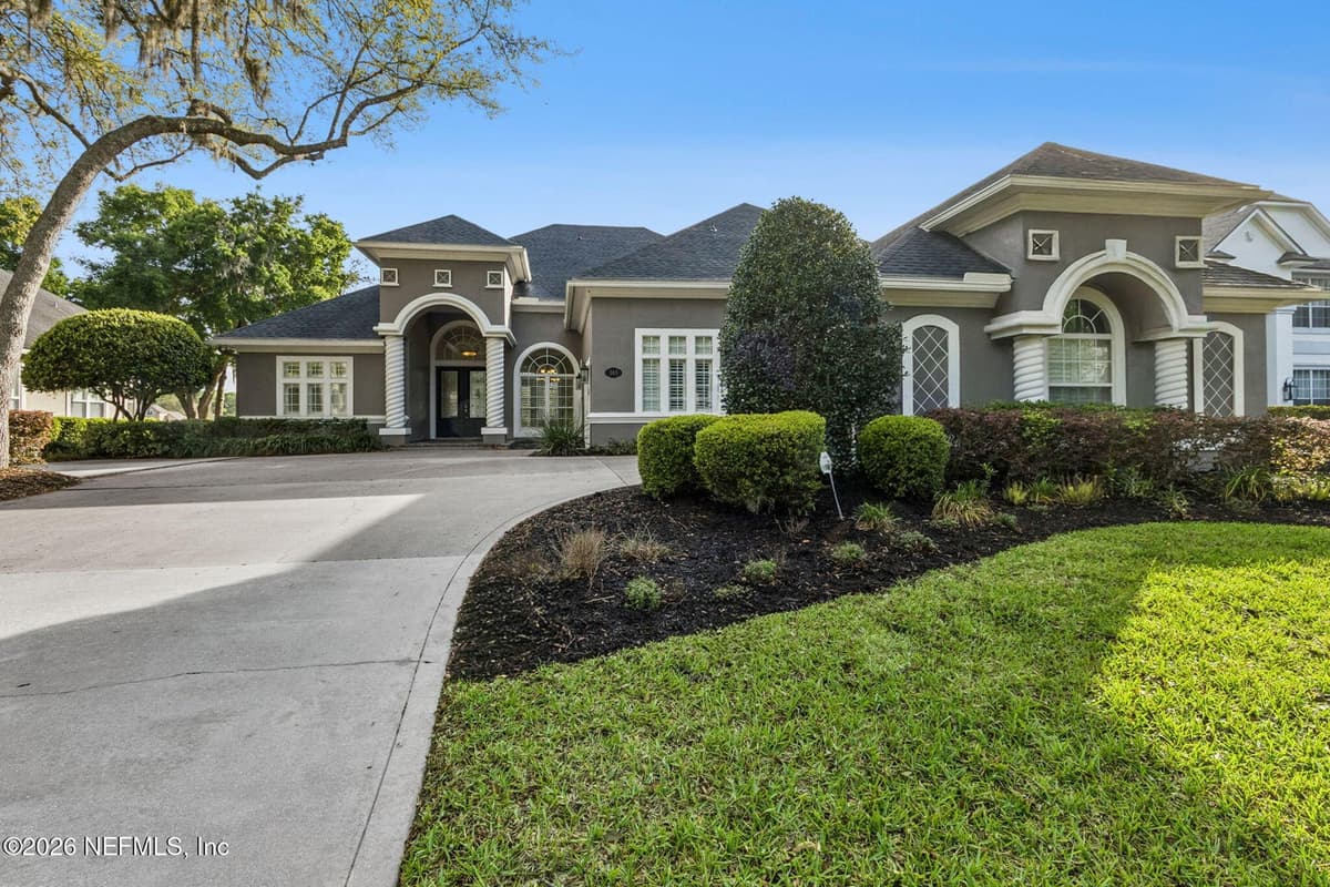 365 N LOMBARDY Loop, St. Johns, FL 32259 3