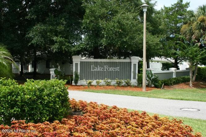 10 LAKE FOREST Circle N, Palm Coast, FL 32137 2