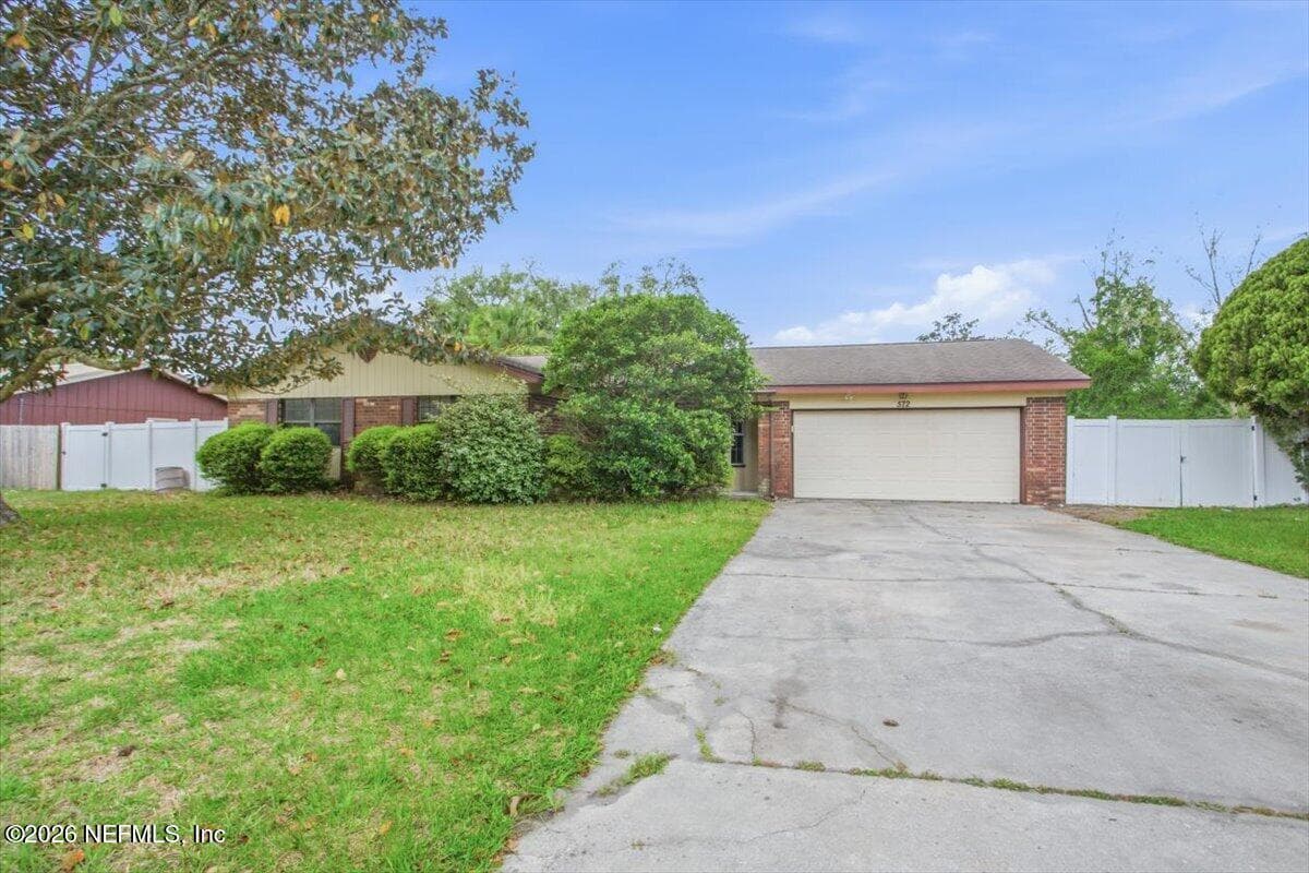 572 JOHN HANCOCK Street, Orange Park, FL 32073 2
