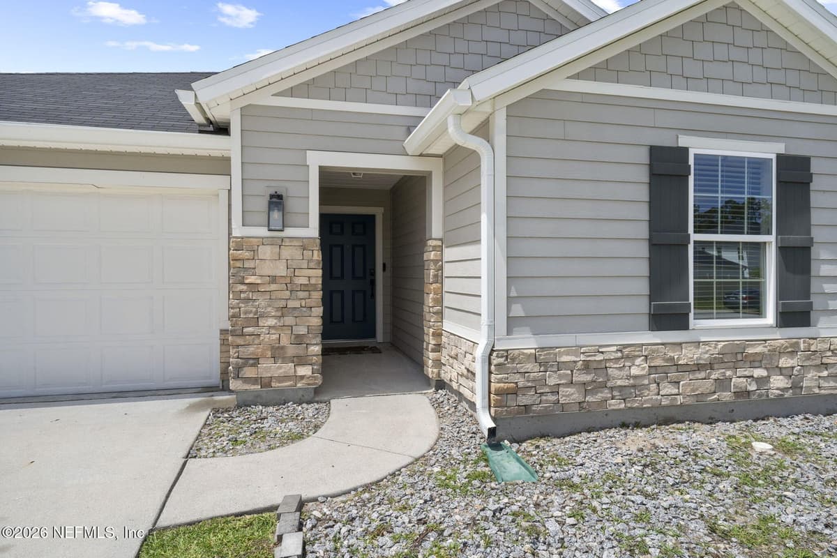 12320 GILLESPIE Avenue, Jacksonville, FL 32218 3