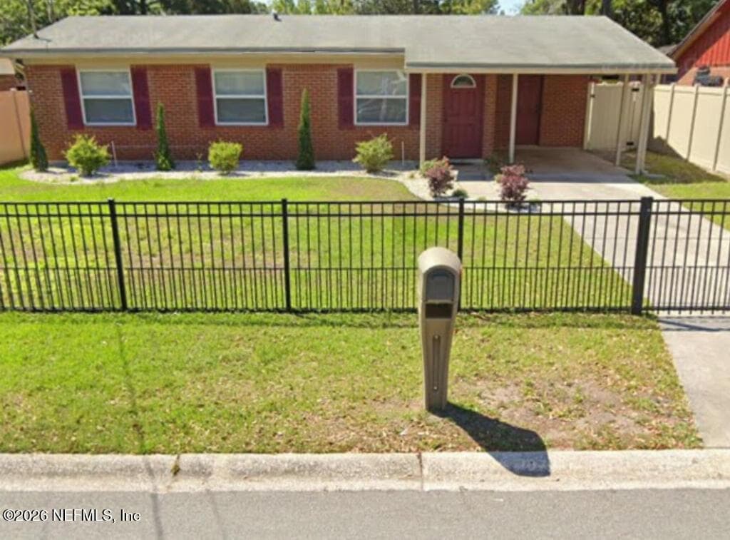 7518 LEROY Drive, Jacksonville, FL 32244 2