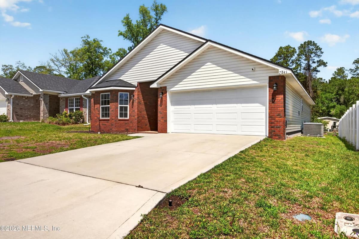 7841 WYOMING Street, Jacksonville, FL 32220 3