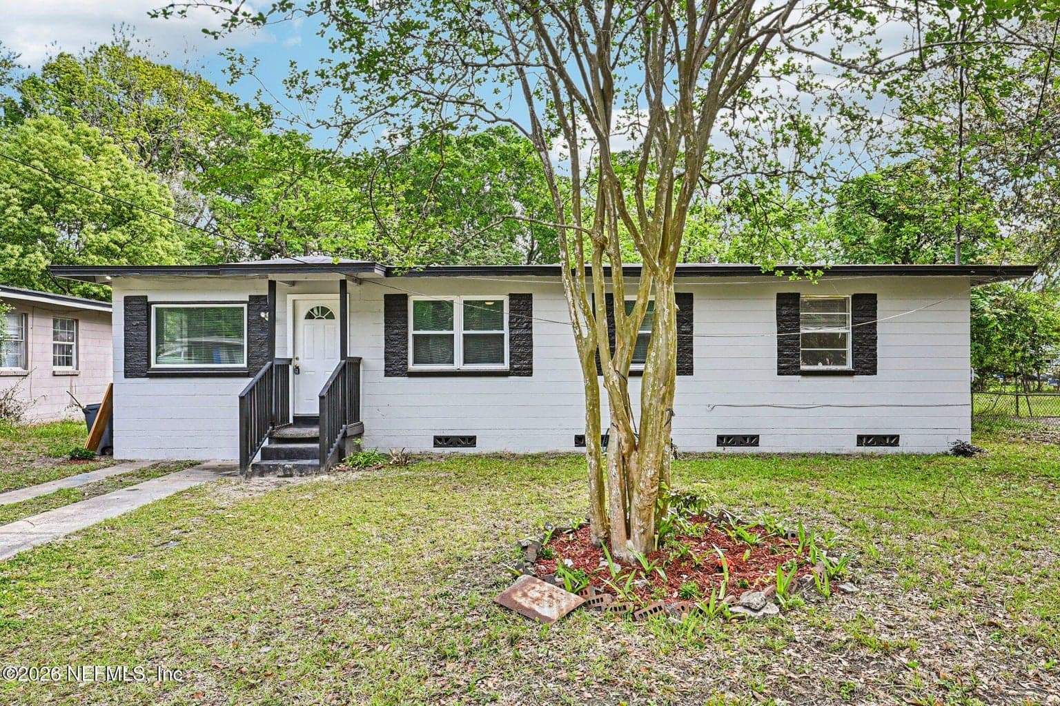 5609 EARTHA Drive, Jacksonville, FL 32209