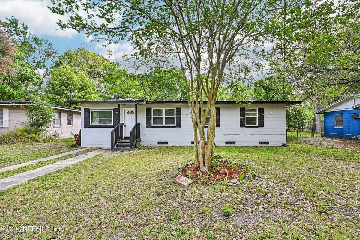 5609 EARTHA Drive, Jacksonville, FL 32209 2