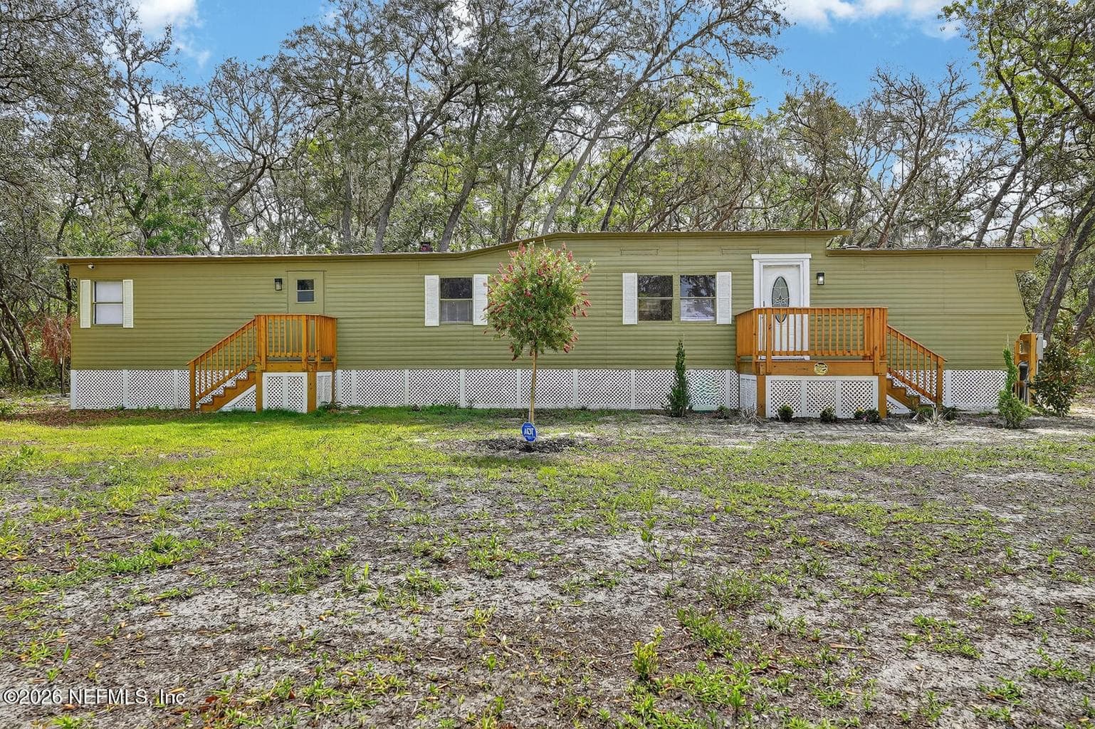 112 PALMER Drive, Interlachen, FL 32148