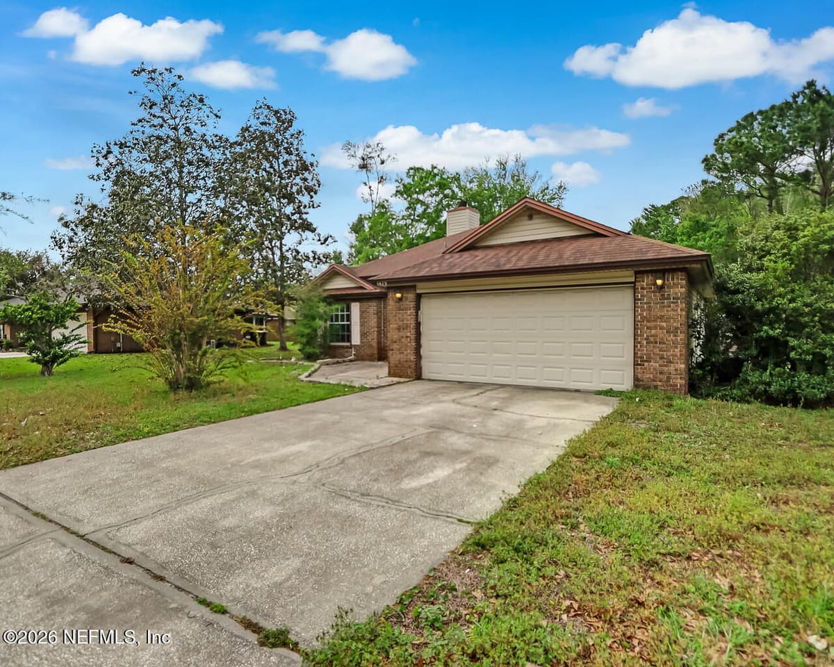 8479 THREE CREEKS Boulevard, Jacksonville, FL 32220 2
